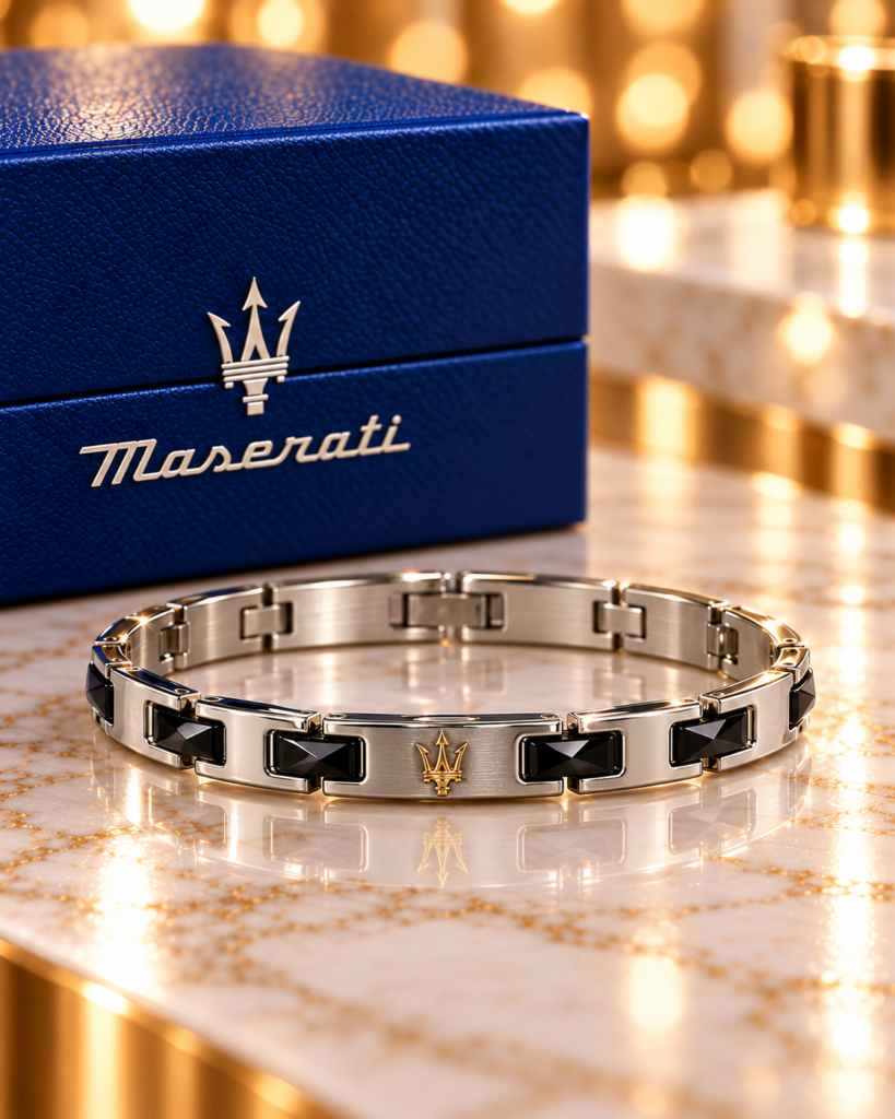 Bracciale Maserati in acciaio con inserti neri e Tridente dorato
