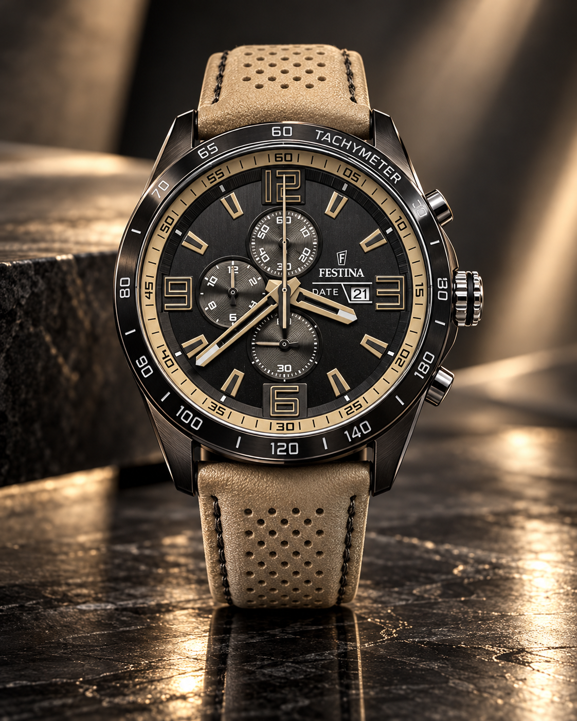Orologio Festina Uomo Chronograph con cassa in acciaio nero, quadrante nero e cinturino beige